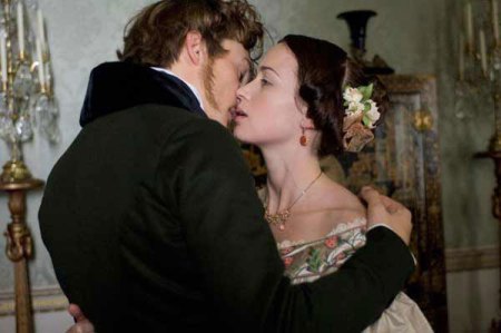 Rupert Friend and Emily Blunt in Young Victoria