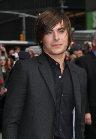 zac efron hairstyle 17 again. of 17 Again Zac Efron has