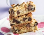 Cresent cookie bars