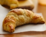 Easy cheesy crescents