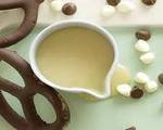 White Chocolate Drizzle Topping