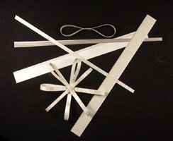 wallpaper_strip_bow.jpg wallpaper_strip_bow.jpg