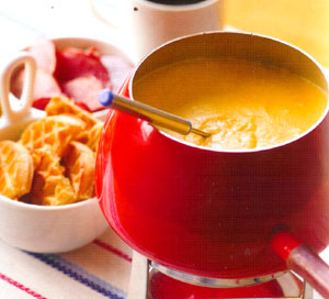 Cheesy Maple Brunch Fondue