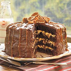 Chocolate turtle cake