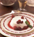 Panna Cotta with Raspberry Sauce