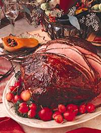 Baked Ham with Honey-Apricot Glaze
