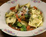 Ravioli with Pesto and Veggies