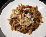 Rigatoni with sausage and mushrooms