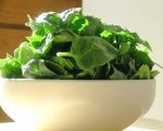 Tuna spinach salad