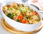 Baked Chicken and Vegetables in Tangy Sauce