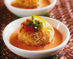 Roy's Crab Cakes with Lobster Cream Sauce