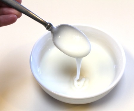 Make a simple frosting for the glue