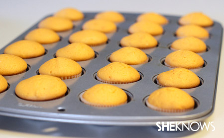 Assemble the cupcakes