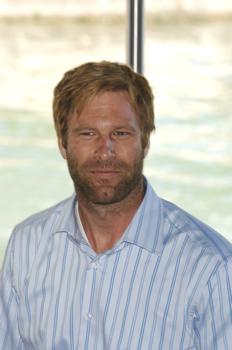 Aaron Eckhart at Press Conference for "The Black Dahlia"