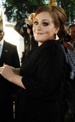 Adele's elegant style - adele celebrity style