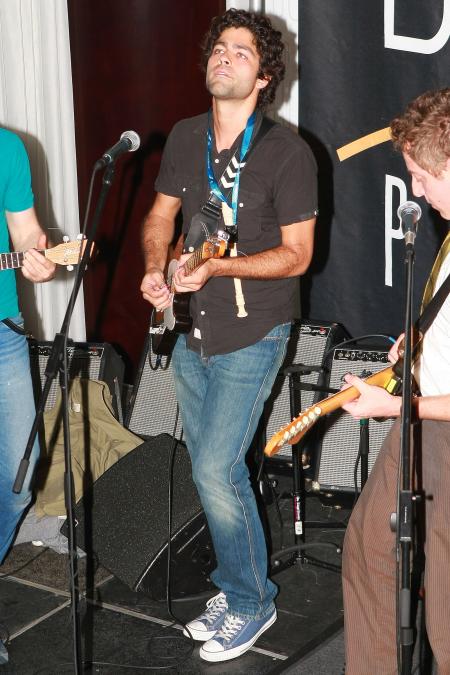 Adrian Grenier rocks