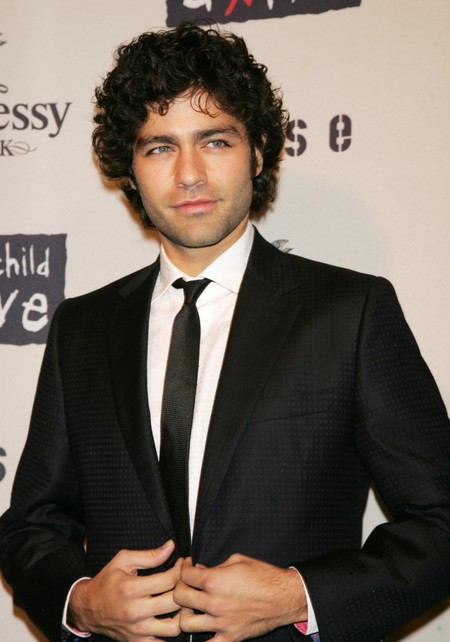 Adrian Grenier looking very dapper