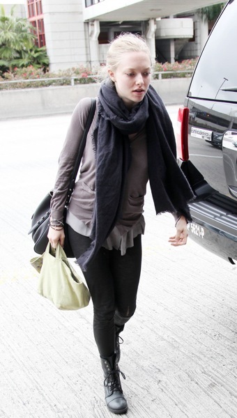 Amanda Seyfried with an oversized scarf