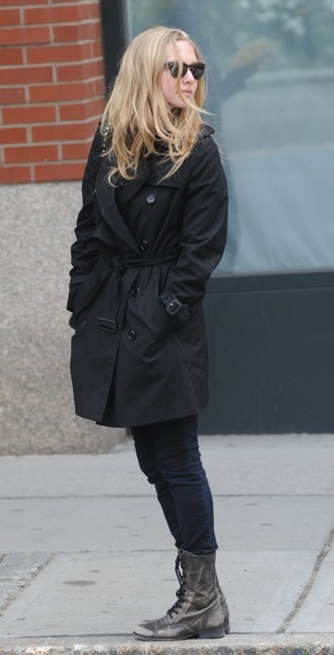 Amanda Seyfried in army boots
