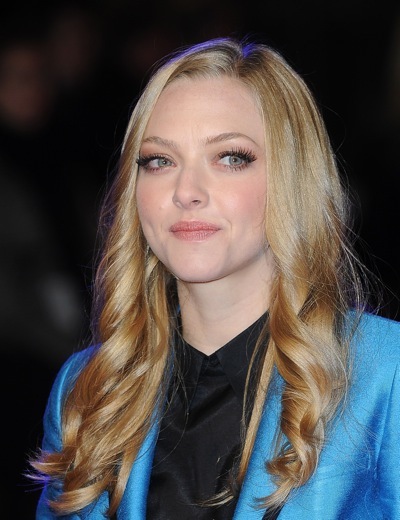 Amanda Seyfried in tight curls
