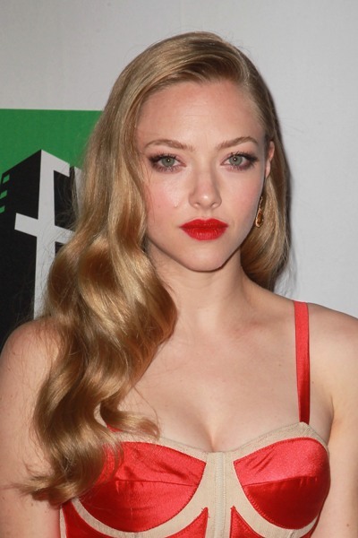Amanda Seyfried with a red lip