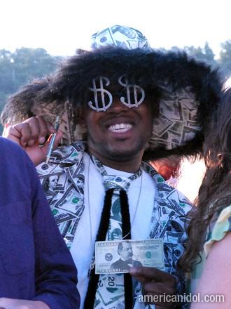 American Idol Season 9 Auditions Man Dressed Up in Money