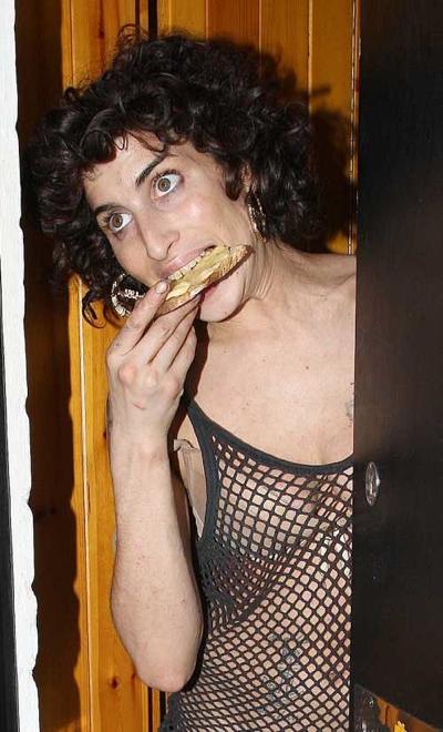 Amy Winehouse Eating Toast