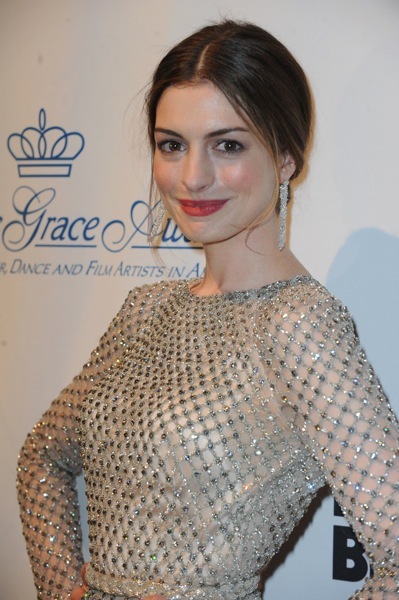 Anne Hathaway shines