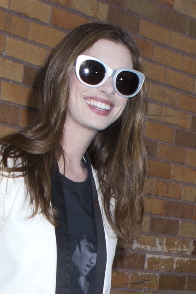 Anne Hathaway in sunglasses