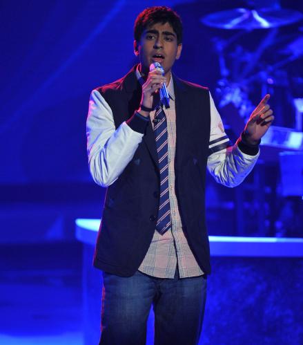 Anoop Desai performing on American Idol