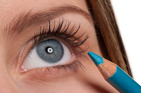 Aqua eye liner