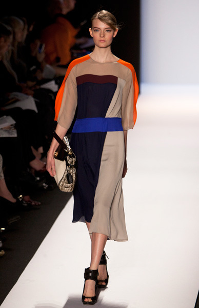 Color-blocked fall dress
