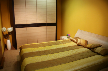 Yellow bedroom decor - Red, yellow & orange themes