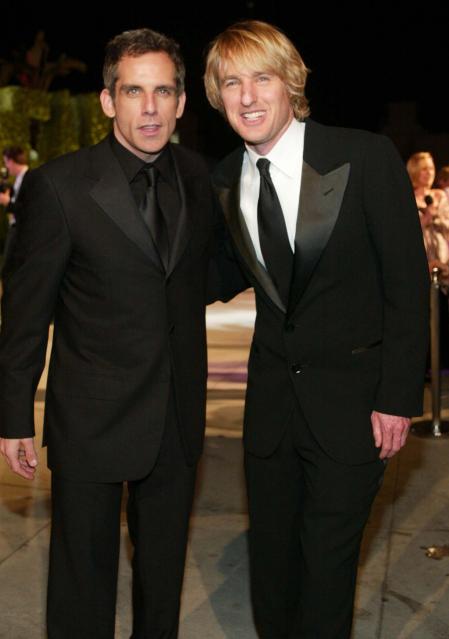 Ben Stiller and Owen Wilson posing at a Starsky and Hutch premiere
