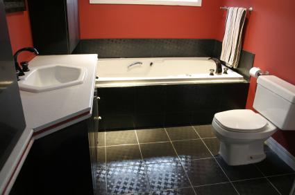 Bathroom Design Gallery on Red  Black   White   Bathroom Decorating Ideas