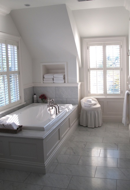 Jane Green's relaxing bath