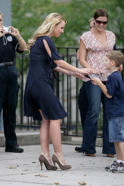 Britney Spears in split sleeve dress