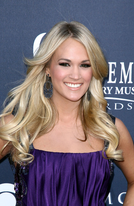  American Idol Season 4 Winner - Carrie Underwood