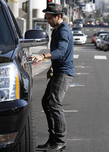 Colin Farrell gets in his car in West Hollywood