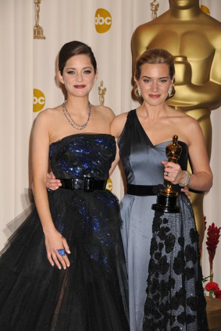 Marion Cotillard and Kate Winslet at the 2009 Oscars