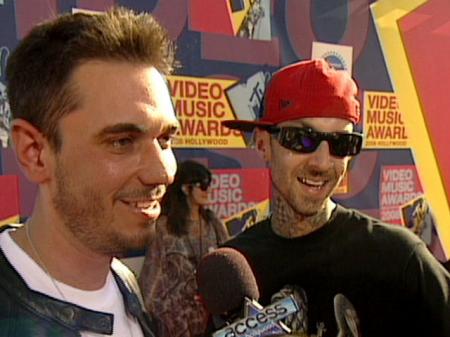 DJ AM and Travis Barker on the red carpet