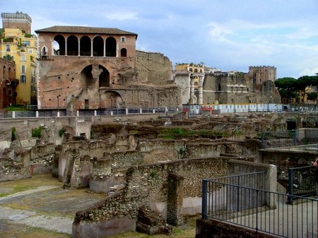 Roman Government Buildings