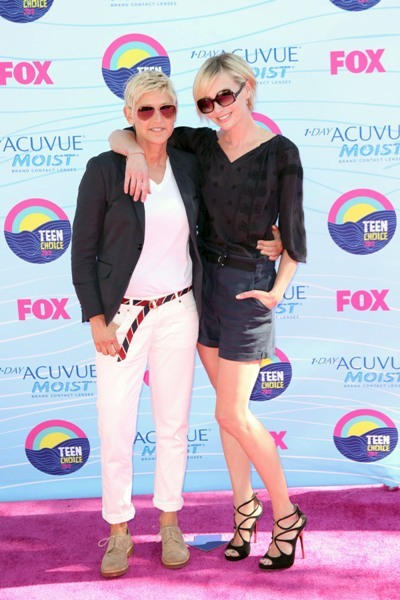 Ellen DeGeneres and Portia de Rossi at the 2012 Teen Choice Awards