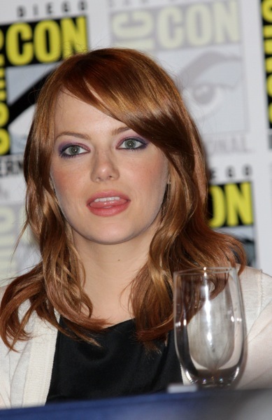Emma Stone's natural hairstyle