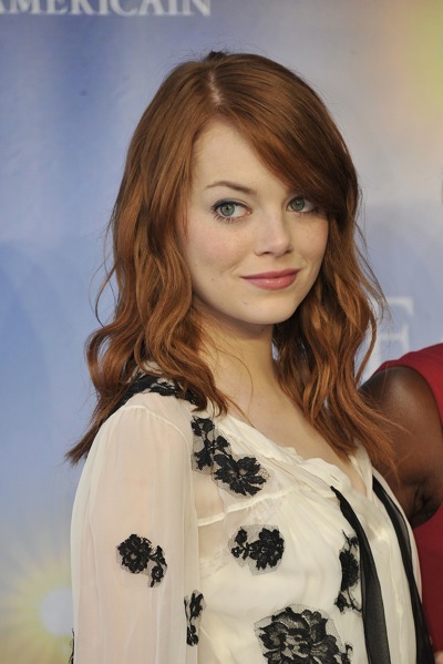 Emma Stone in loose waves