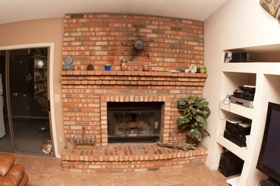 Family room before view 3