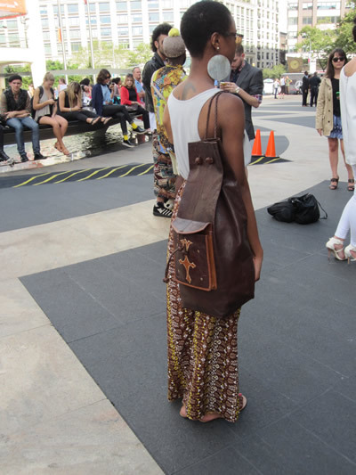 Street fashionistas