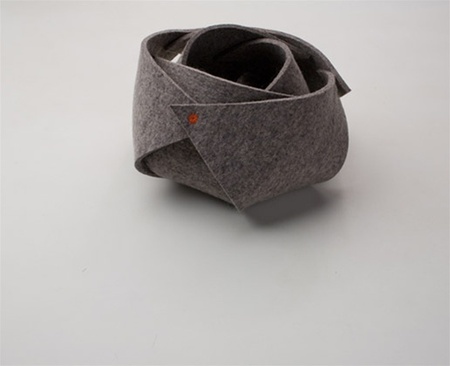 Rosebud felt bowl
