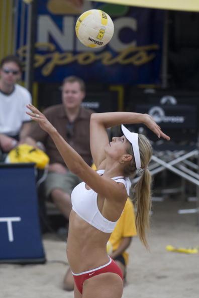 Gabrielle Reece Serves