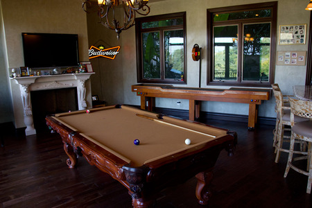 DECORATING IDEAS FOR A GAMES ROOM - PROFESSOR’S HOUSE – ONLINE